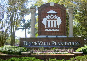 Neighborhood sign for Mount Pleasant's Brickyard Plantation